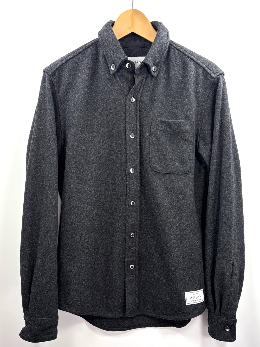 ANIÁN Modern Melton Wool Shirt Men M Charcoal Recycled Wool Made Canada